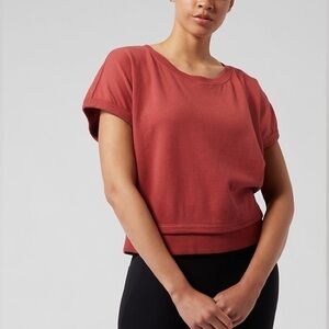 Sz Medium Athleta Sundown Shirred Sweatshirt Tee Rustic Red